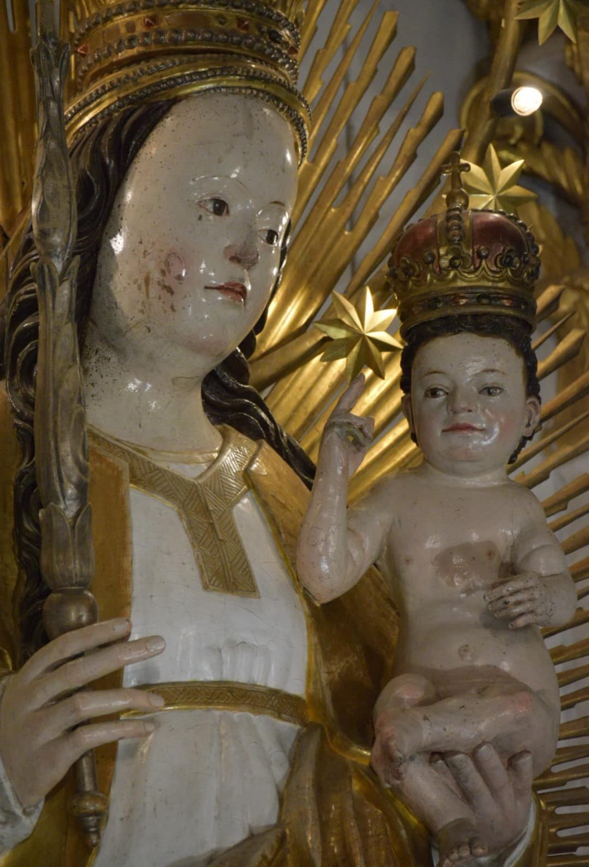 Miracole atribuite Statuii Fecioarei Maria din Șumuleu-Ciuc