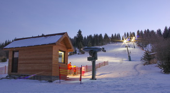 Cazare - Harghita - Piricica (Piricske) - Pensiunea Tihna Muntelui - Mountain Rest - Judetul Harghita - partie de schi