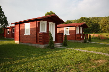 Cazare Vlahita - Camping si Cabane Szepasszony