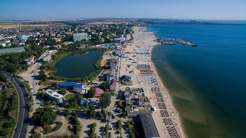 Tengerpart Fekete Tenger - homokos strand Eforie Nord