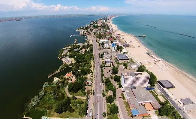 Tengerpart Fekete Tenger - homokos strand Mamaia beach